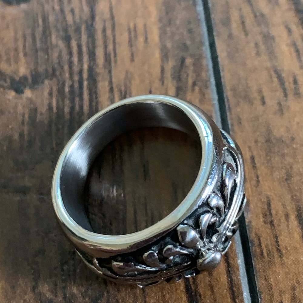 Stylish ring - Picture 4 of 7